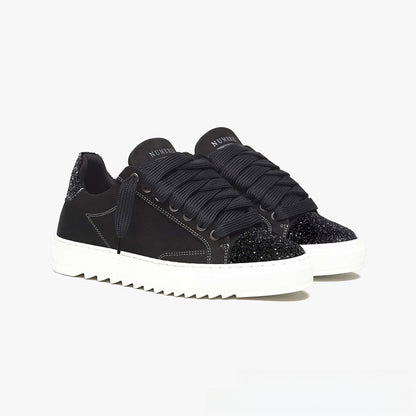 Num Sneakers