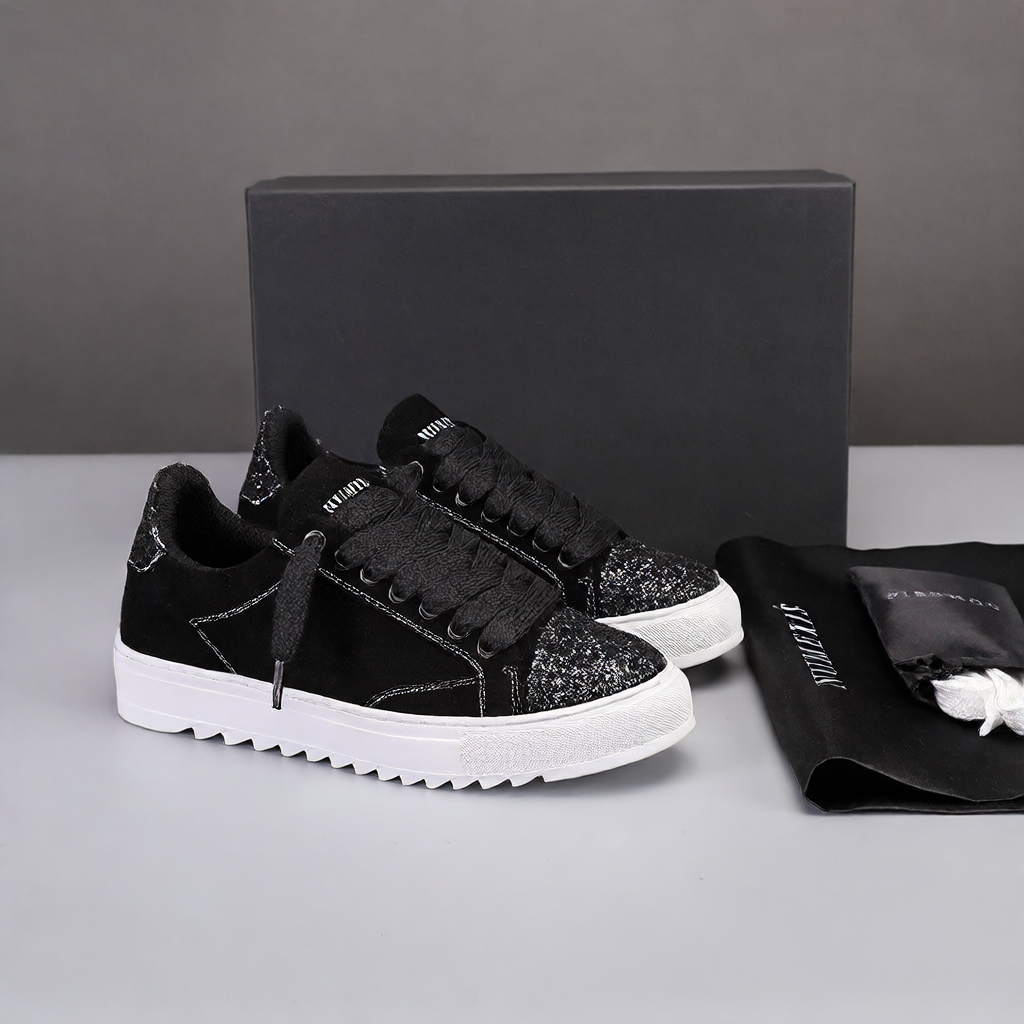Num Sneakers