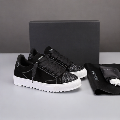 Num Sneakers