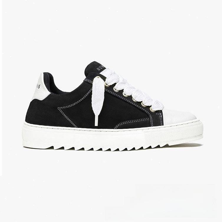 Num Sneakers